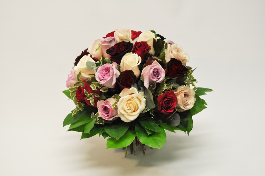 Bouquet rond de roses