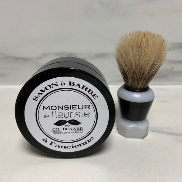 Savon à barbe